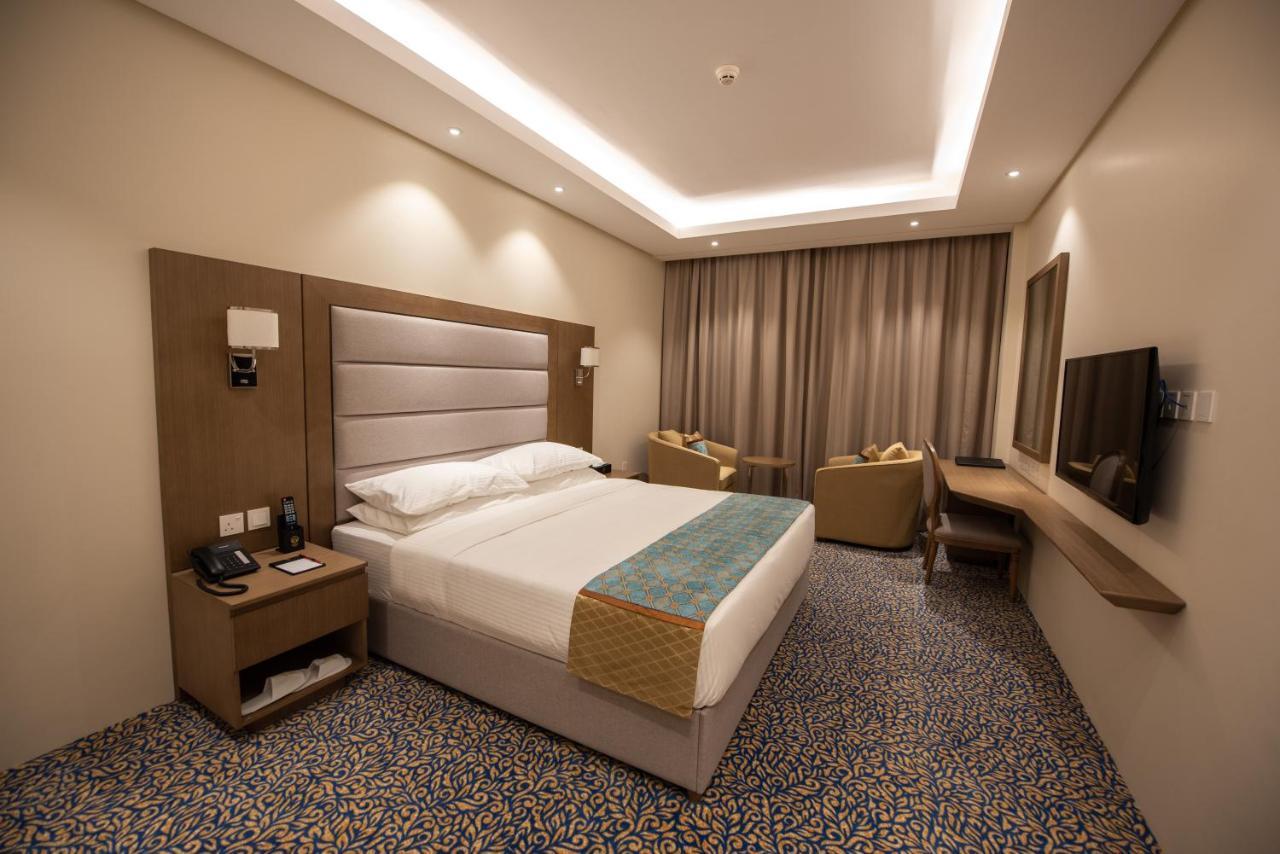 Rozana Hotel Muscat Exterior photo