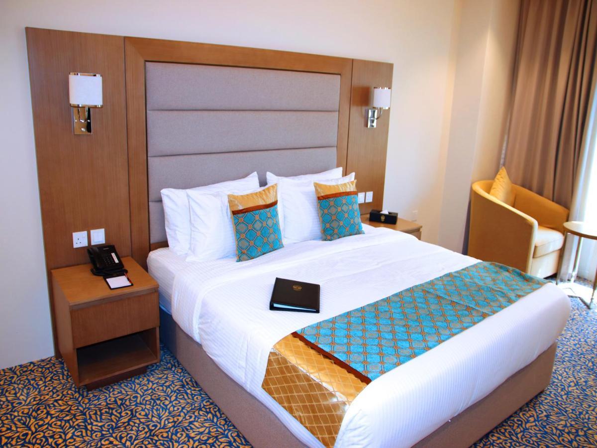 Rozana Hotel Muscat Exterior photo